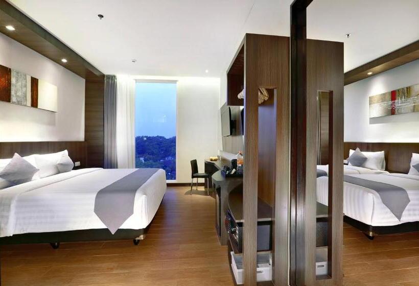 Номер Superior, Neo Dipatiukur Bandung By Aston