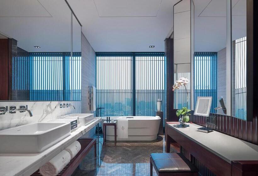 Номер Премиум, Nuo Hotel Beijing