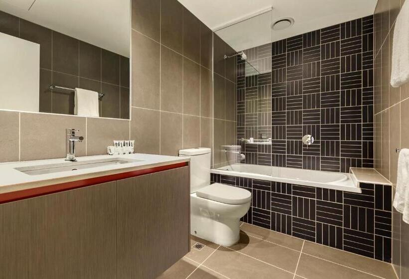침실 3개 아파트, Corporate Living Accommodation Abbotsford