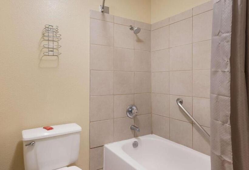 Люкс, SureStay Hotel by Best Western Wells