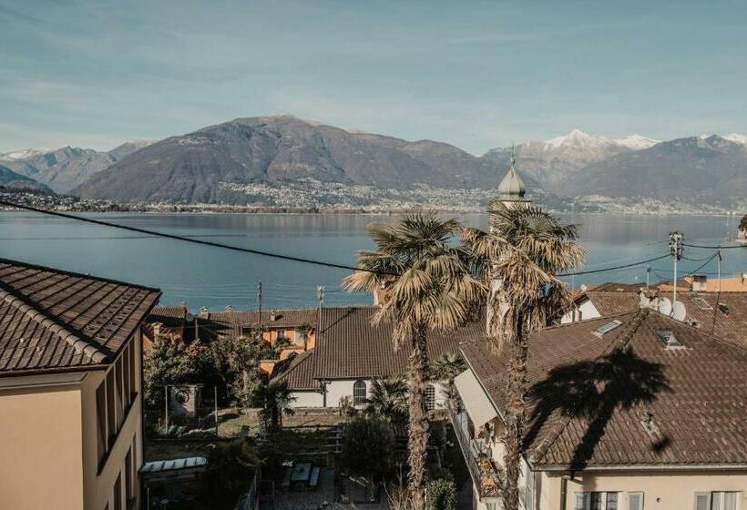 Номер Стандарт Вид на Озеро, Albergo Ristorante Al Portico