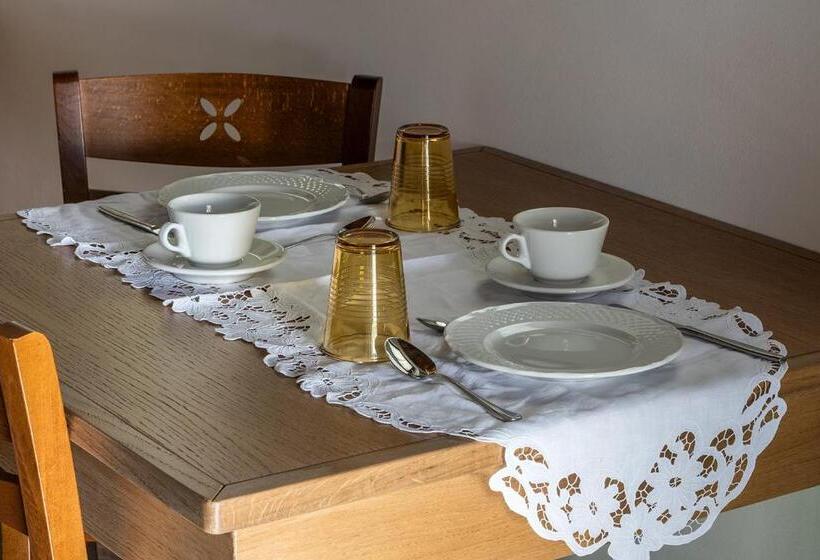 اتاق استاندارد با چشم‌انداز کوهستان, Antico Resort Cerasella