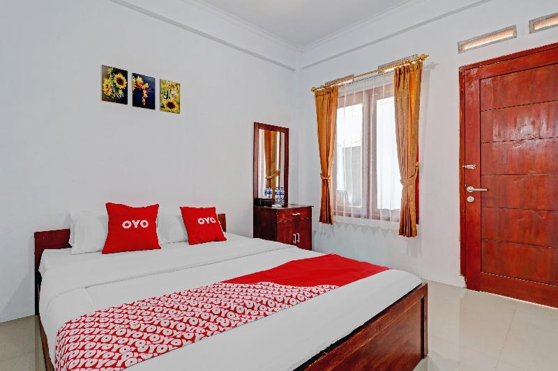 Номер Стандарт, Oyo 90570 Heboh Guest House Syariah