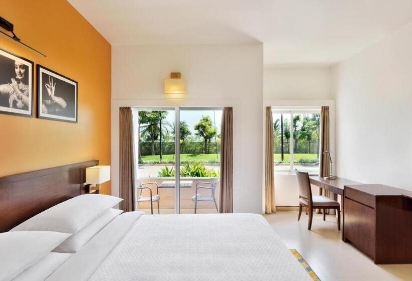 标准间带阳台, Four Points By Sheraton Mahabalipuram Resort & Convention Center