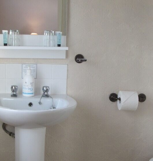 חדר סטנדרט, The Haldon Guest House