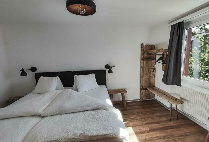 Номер Стандарт, Berghotel Weisshorn