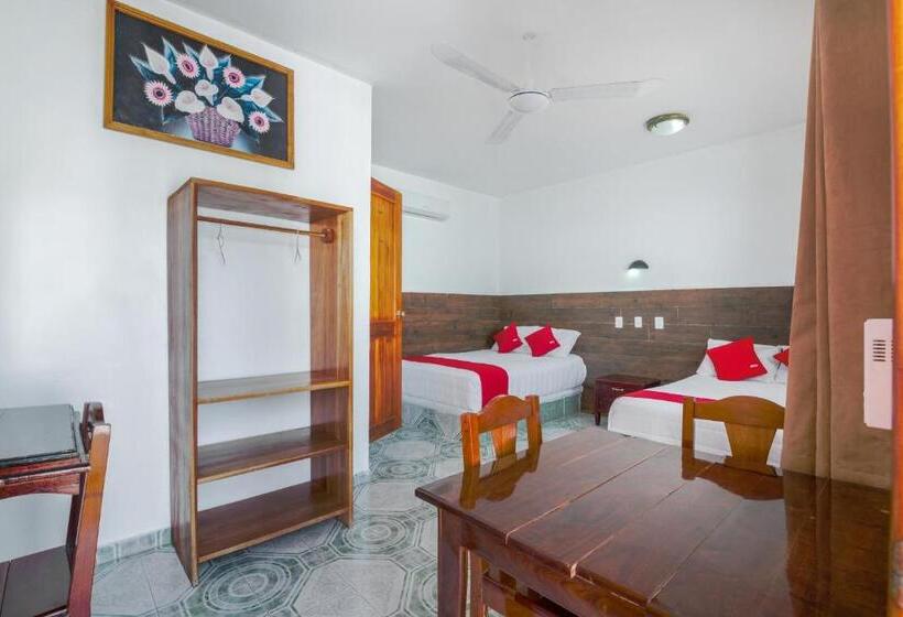 Quarto Familiar, OYO Hotel Palma Real