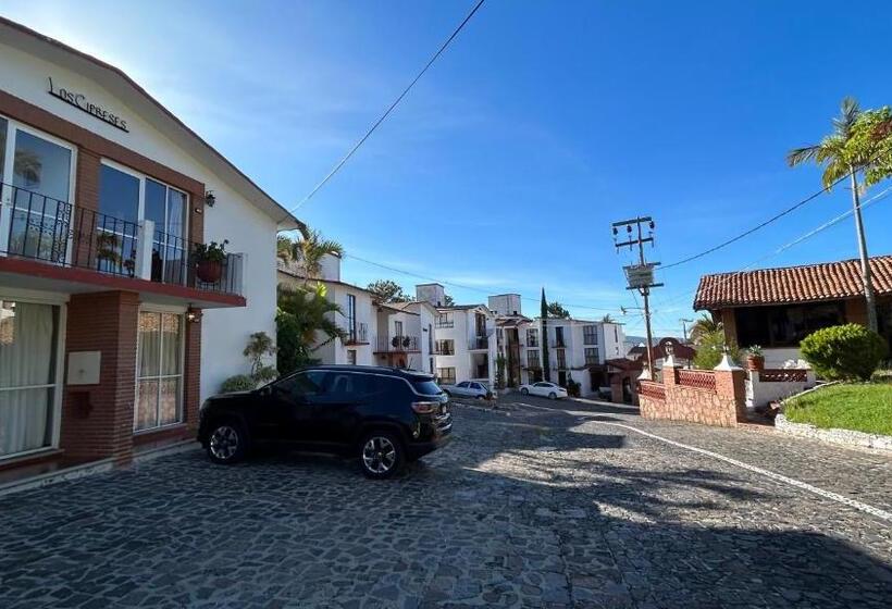 Апартаменты 2 Спальни, Villas De La Montana
