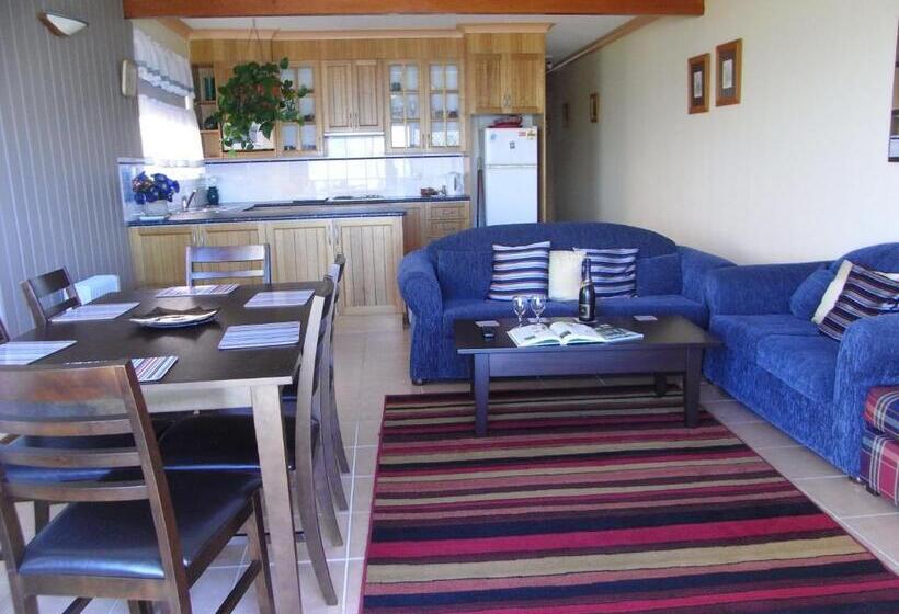 Апартаменты 1 Спальня, Lavender House Bed & Breakfast