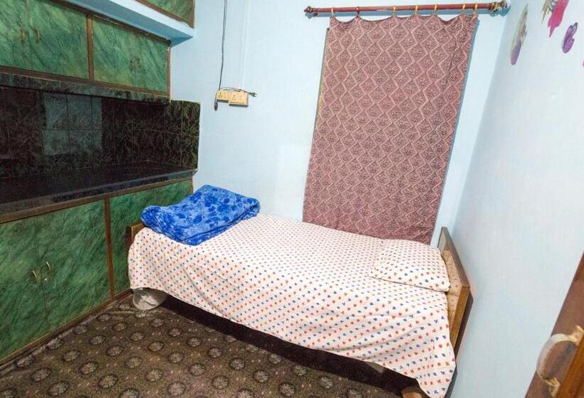 Номер Стандарт Индивидуальный Совместная Ванная, Somit Paying Guest House