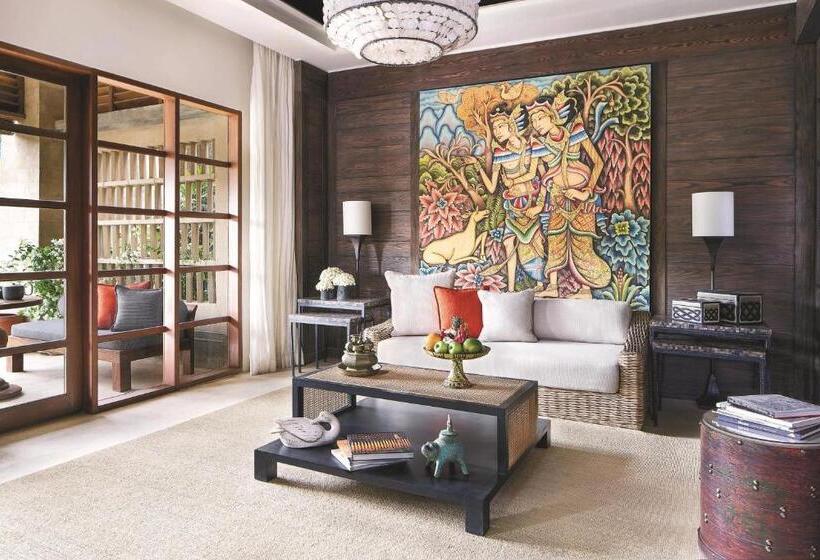 스위트 킹사이즈 침대, Mandapa, A Ritz Carlton Reserve