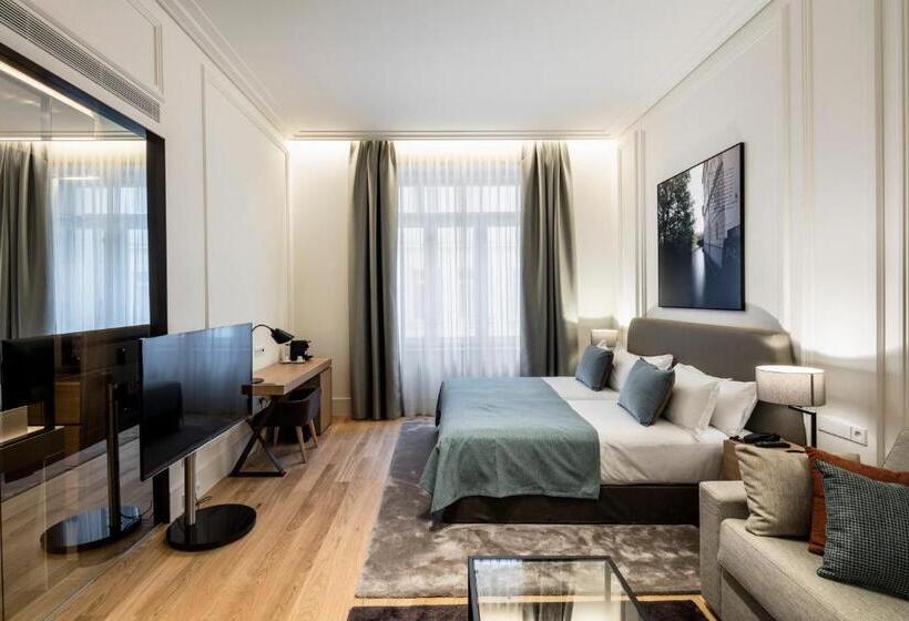 سوییت جونیور, Boho Prague Hotel   Small Luxury Hotels