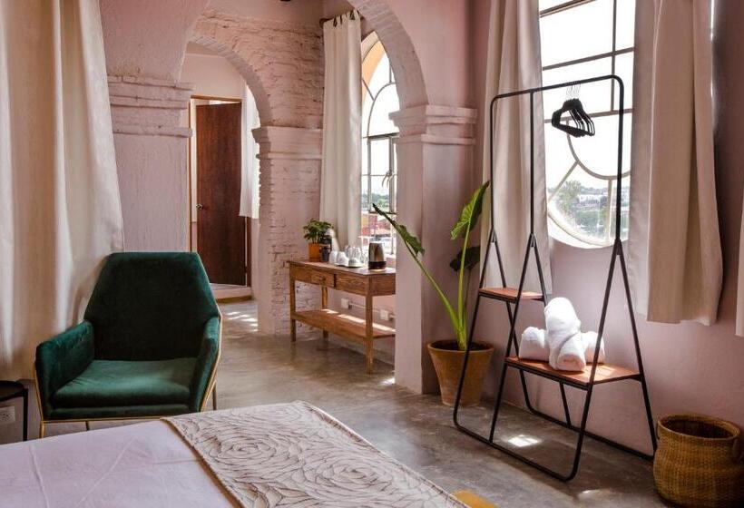 デラックスルーム, Selina San Miguel De Allende