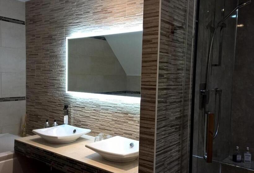 סוויטת ג'וניור, Binnilidh Mhor B&b