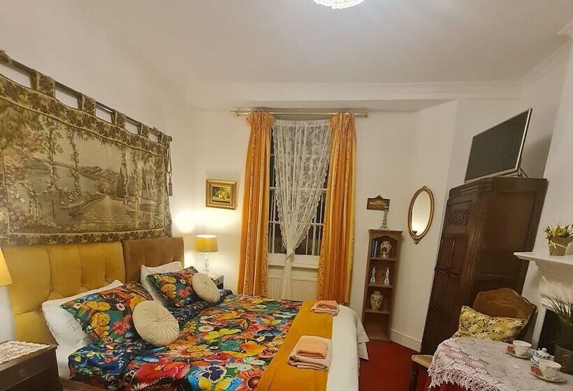 Классический Номер, Dawson Place, Juliette's Bed And Breakfast