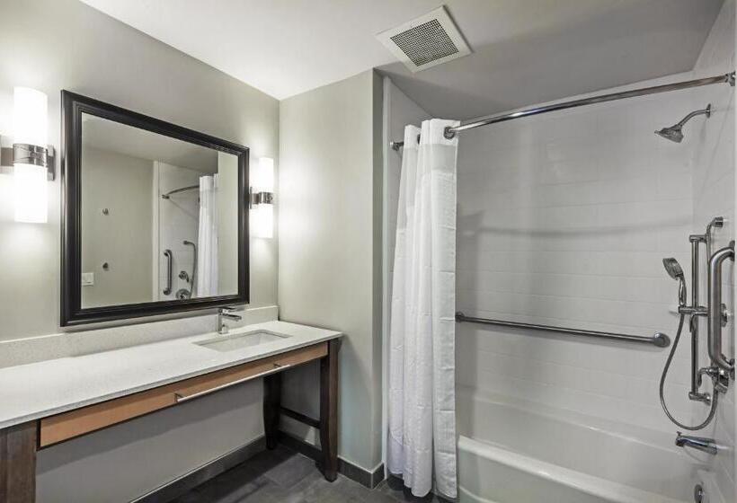 Chambre Standard Adaptée aux Personnes à Mobilité Réduite, Holiday Inn Houston Ne Bush Airport Area, An Ihg