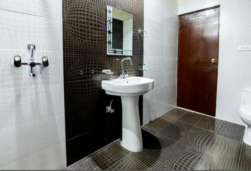 Family Suite, West Cottas Hotel    Couples, Family, Corporate Favorite In Heart Of Jalandhar
