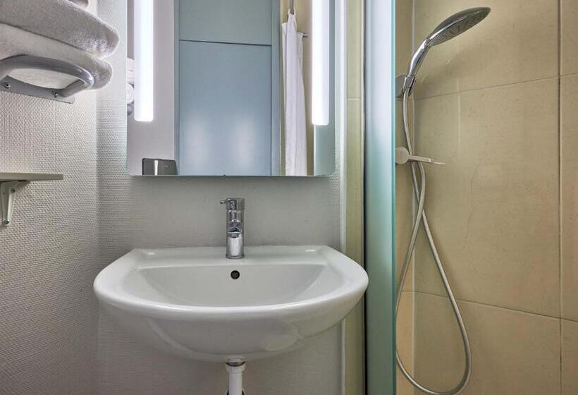 اتاق استاندارد چهار تخته, B&b Hotel Caen Mémorial