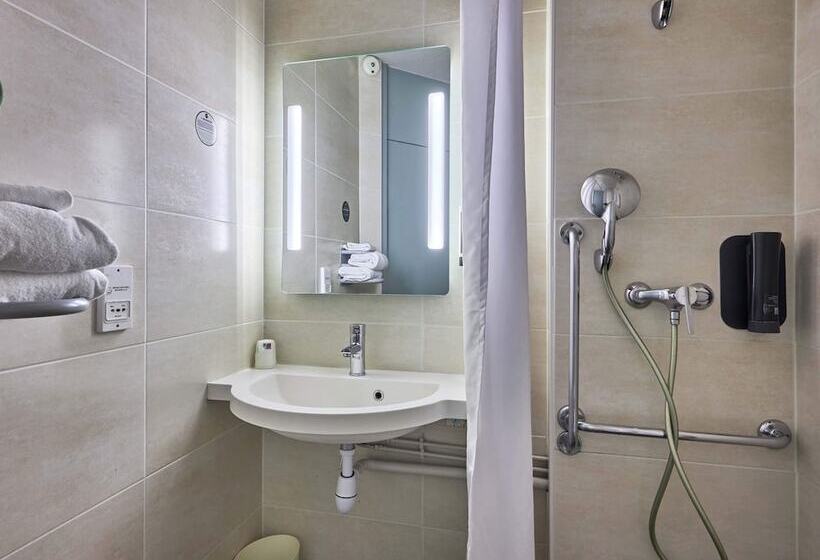 اتاق استاندارد برای معلولان, B&b Hotel Caen Mémorial