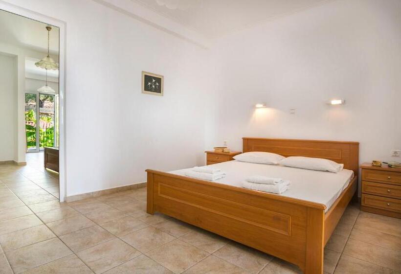 Apartamento 1 Dormitório, Saulas Studios