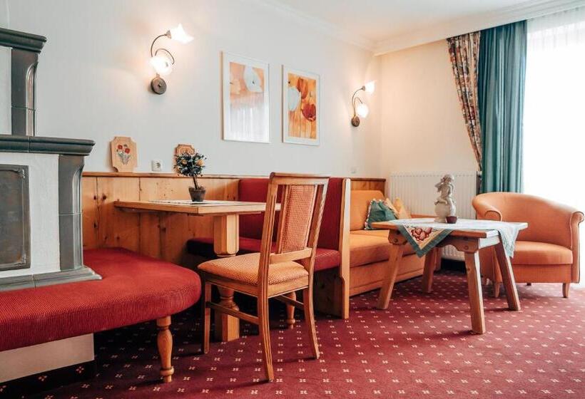 سوییت لوکس, Post Post Hotel   Alpine Boutique Hotel & Spa