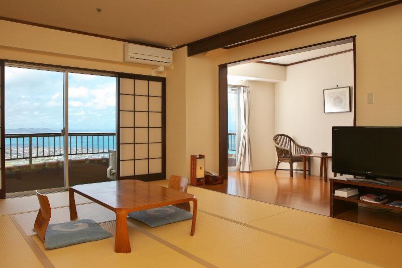 Номер Deluxe, The Yuinchi Hotel Nanjo