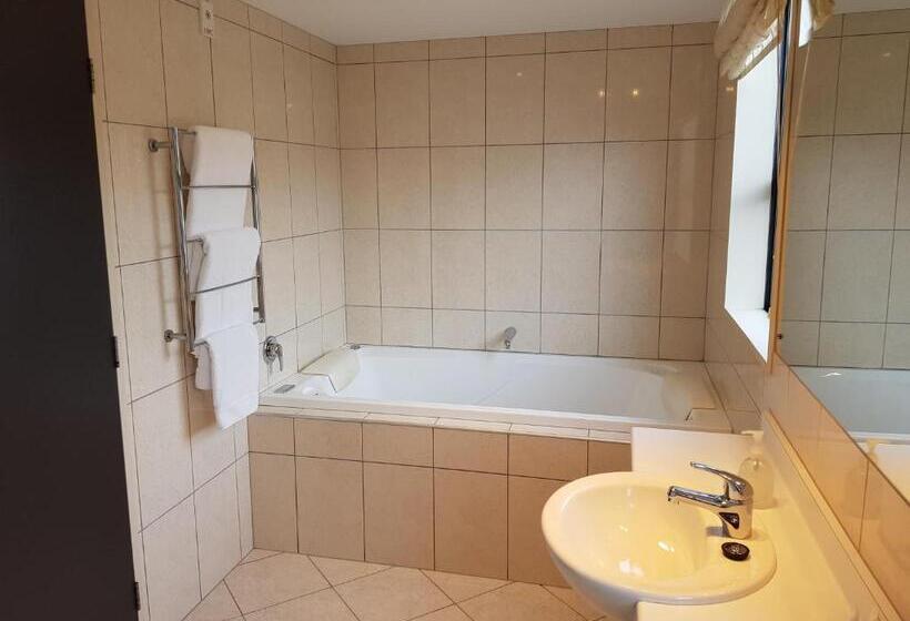 Студио Executive, Coleraine Suites & Apartments