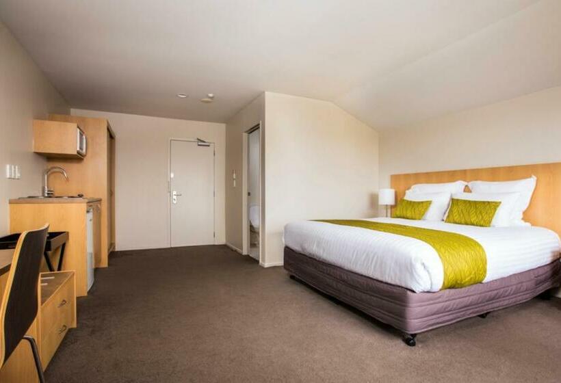 سوئیت با تخت بزرگ, Greenlane Suites