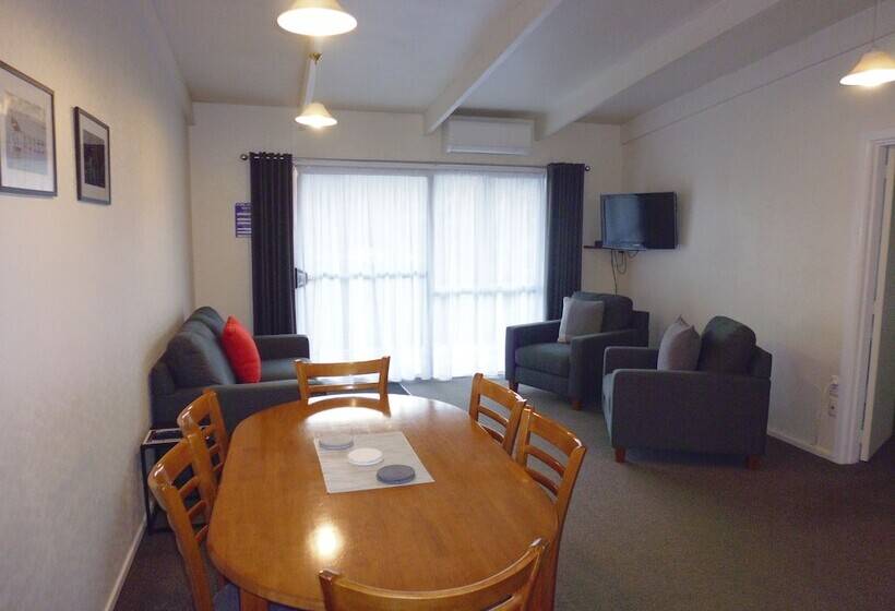 Apartamento 2 Dormitórios, Spa Lodge Motel