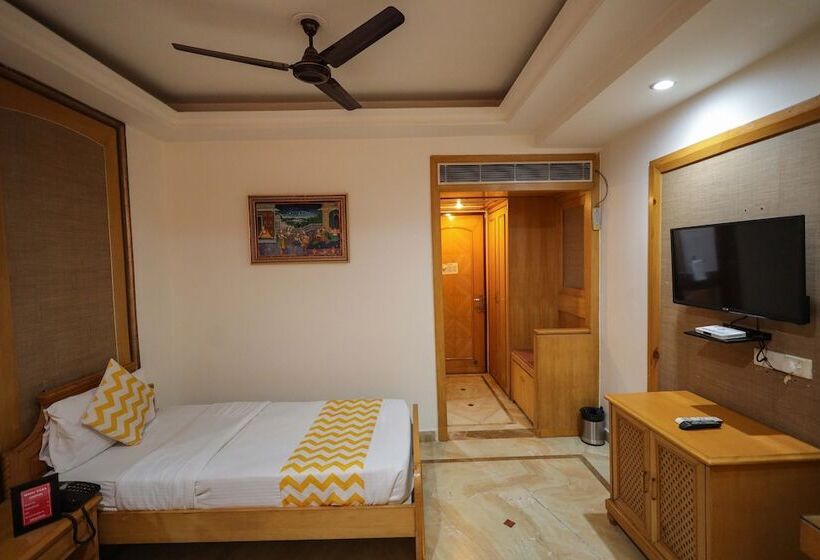 Номер Deluxe, Maru Casa