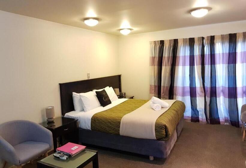 Студио Стандарт с Балконом, Delago Motel/apartments