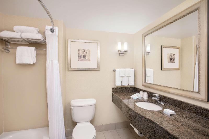 1 Bedroom Deluxe Apartment Sea View, Grand Caribe Belize
