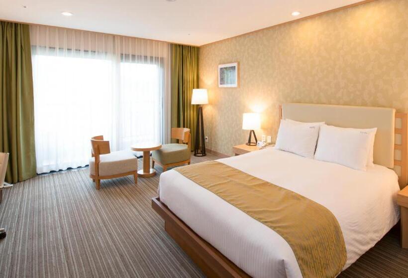 Номер Стандартный с Видом, Holiday Inn Resort Alpensia Pyeongchang, An Ihg