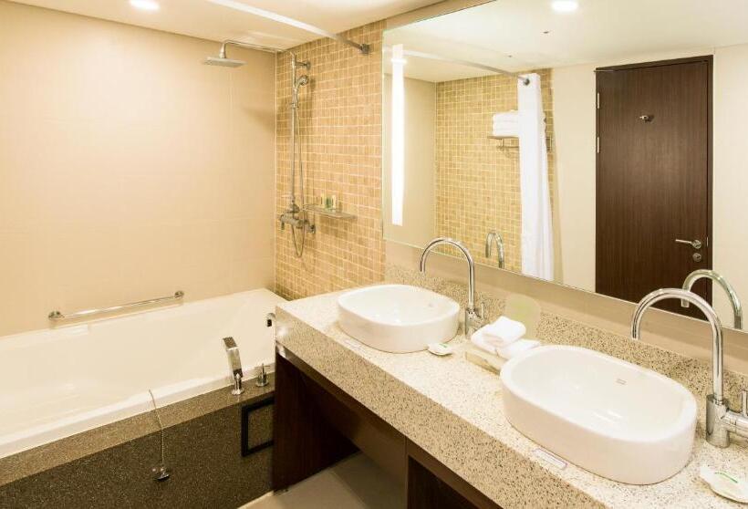 Люкс, Holiday Inn Resort Alpensia Pyeongchang, An Ihg