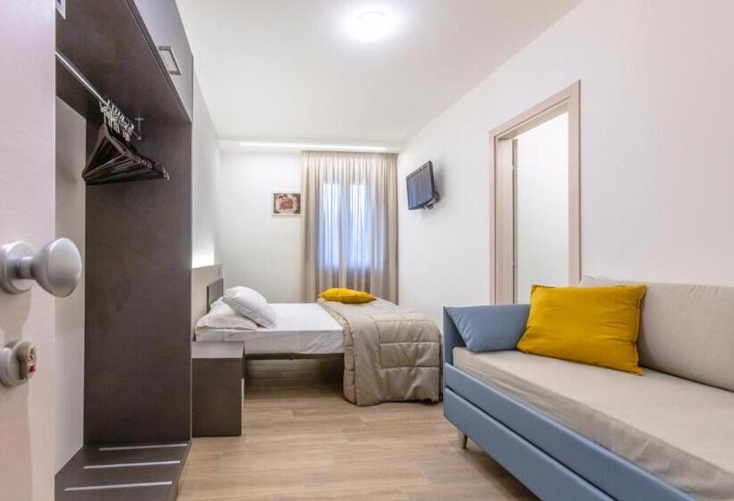اتاق چهارنفره مدیریتی, Miletto