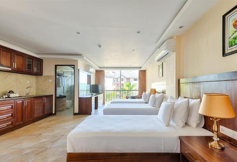 Habitación Cuádruple Deluxe, Serene Kandy