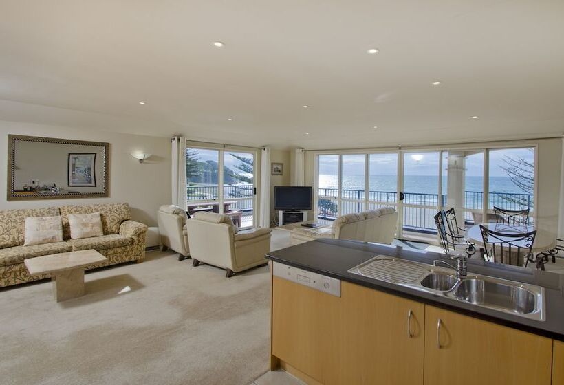 Апартаменты Пентхаус 2 Спальни, Pavilion Beachfront Apartments