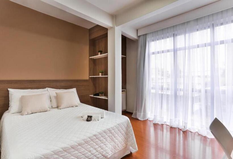 디럭스 룸, Zallon Hotel Executivo
