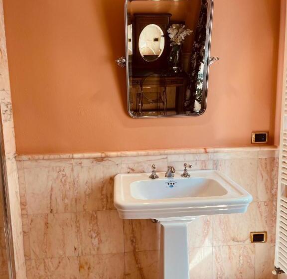اتاق لوکس خانوادگی, Casa Nina Bologna Centro