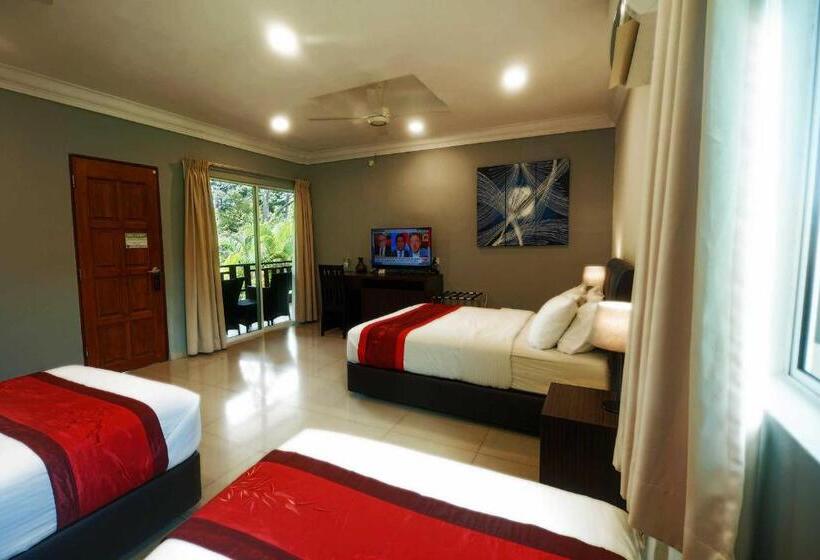 اتاق لوکس چهار تخته, Tioman Dive Resort