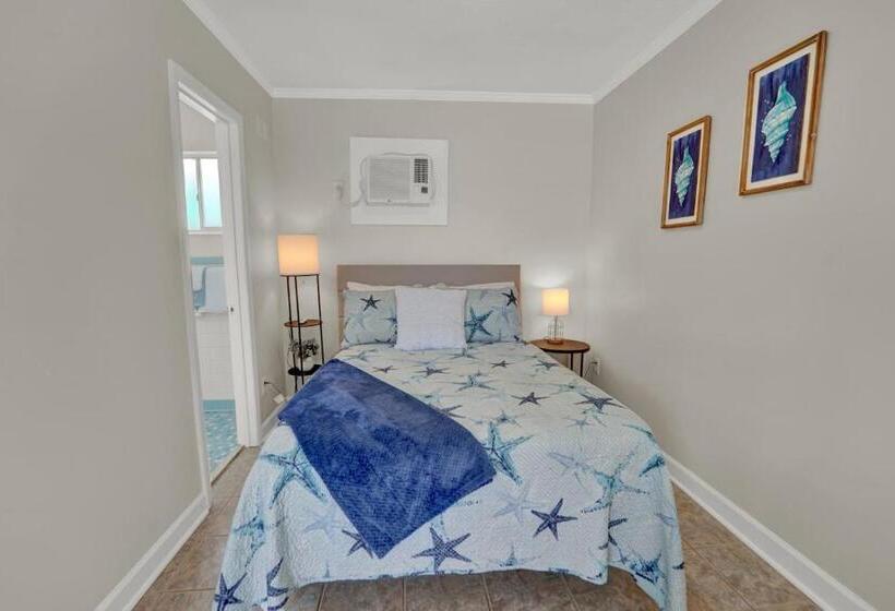 Студия Стандарт, Sea Foam Suites