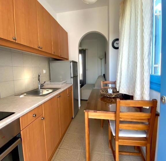Апартаменты 1 Спальня с Террасой, Mer Bleu Luxury Apartments