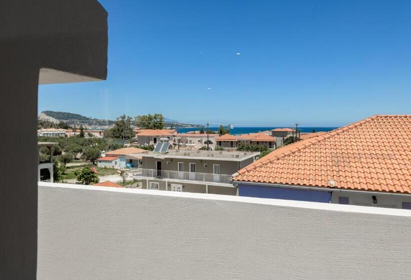 سوییت سوپریور, Andelice Zante