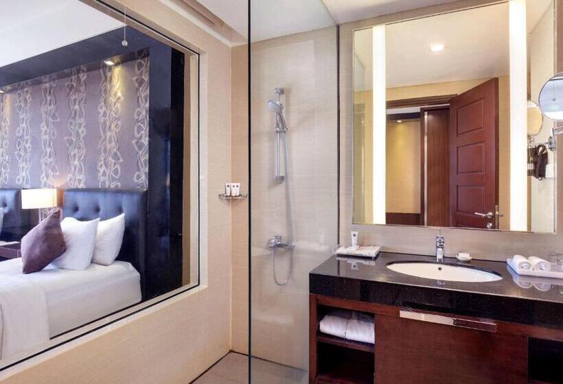 Номер Superior, Grand Mercure Solo Baru