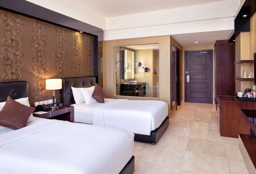 Номер Deluxe, Grand Mercure Solo Baru