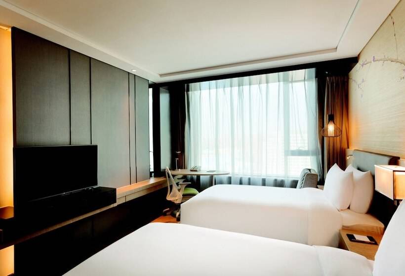 Номер Стандарт, Hilton Garden Inn Dandong