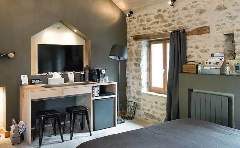 Номер Стандарт с Гидромассажем, Le Domaine Des Prés Verts Suites & Chambres Avec Jacuzzi Privatif