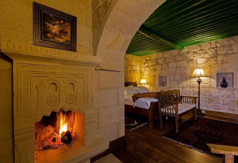 חדק דלוקס עם ג'קוזי, Cappadocia Minia Cave
