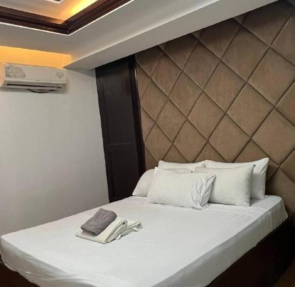اتاق خانوادگی, Kay Hotel And Residences