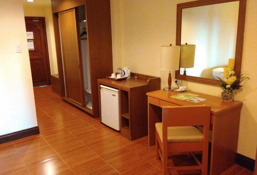 高级大房间, The Suites At Mount Malarayat